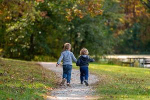 Hoe breng je kinderen in contact met de natuur? 3 Vakantie ideeën!